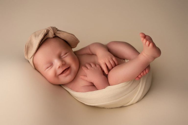 newborn-fotoshoot-girl-haarbandje